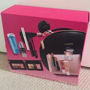 Lancôme Parisian Holiday bundle box gift set